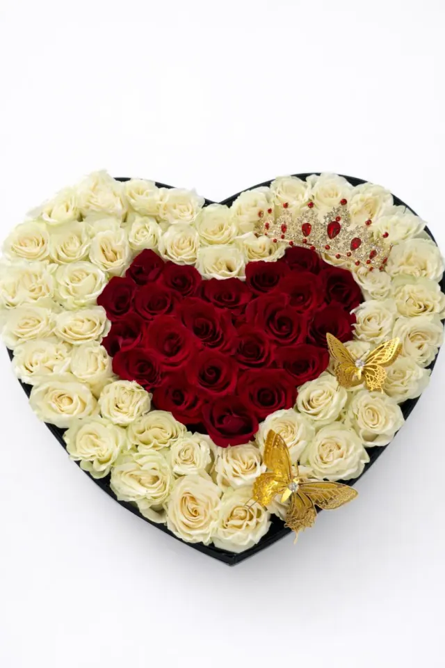 Mi amor heart box (75 roses)