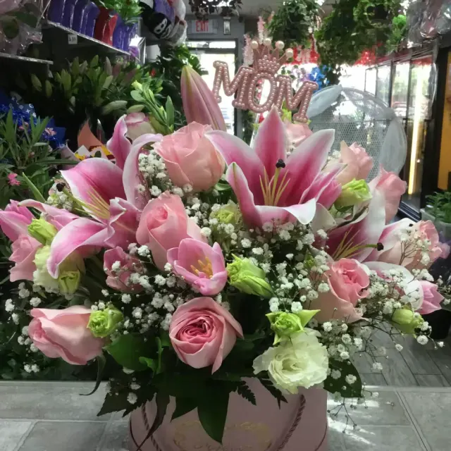 Sweet Pink Box
