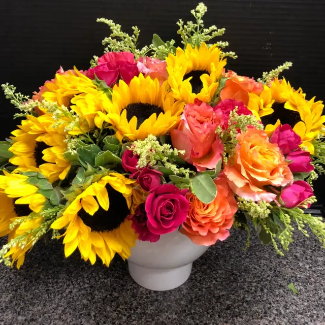 Modern sunflowers and roses