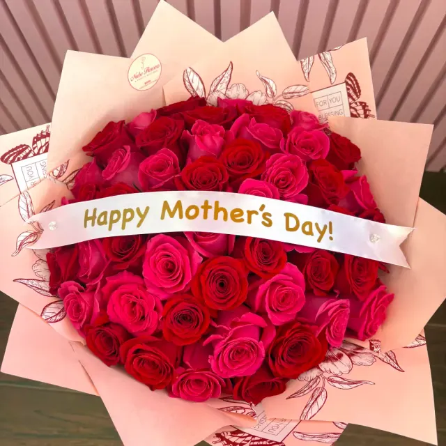 Roses of Gratitud