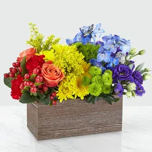 D32: Color of Love Box Bouquet