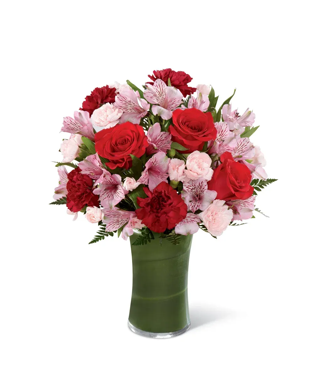 The FTD Love In Bloom Bouquet