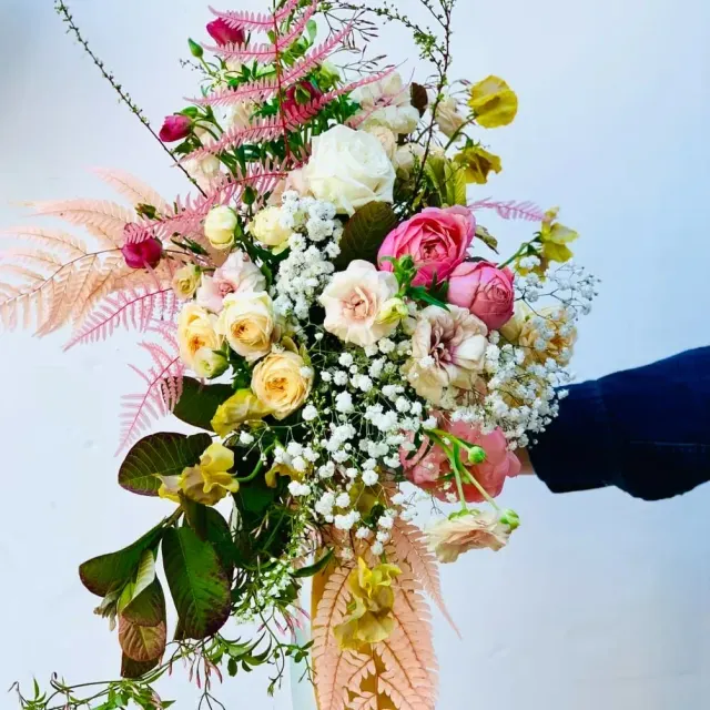 Radiant Floral Blend
