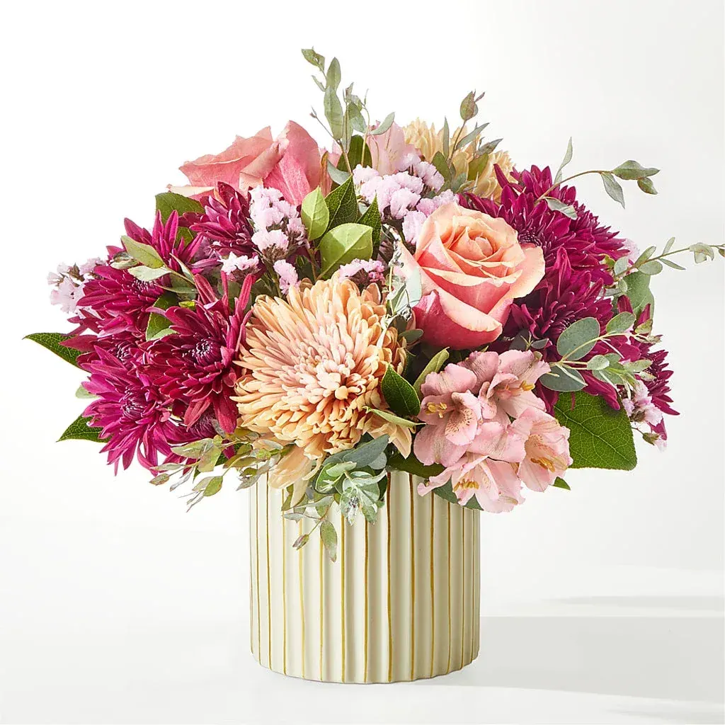 Berry Cobbler Bouquet with Ivory Vase