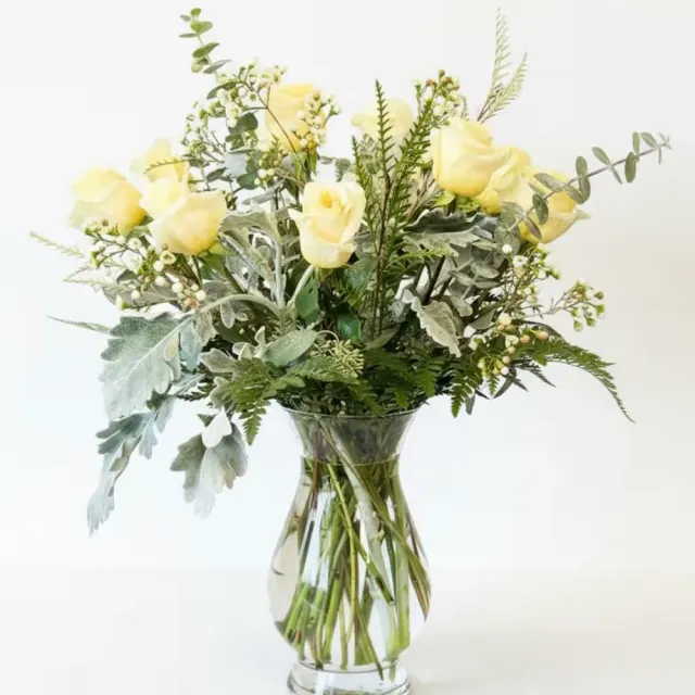 Dozen Yellow Roses