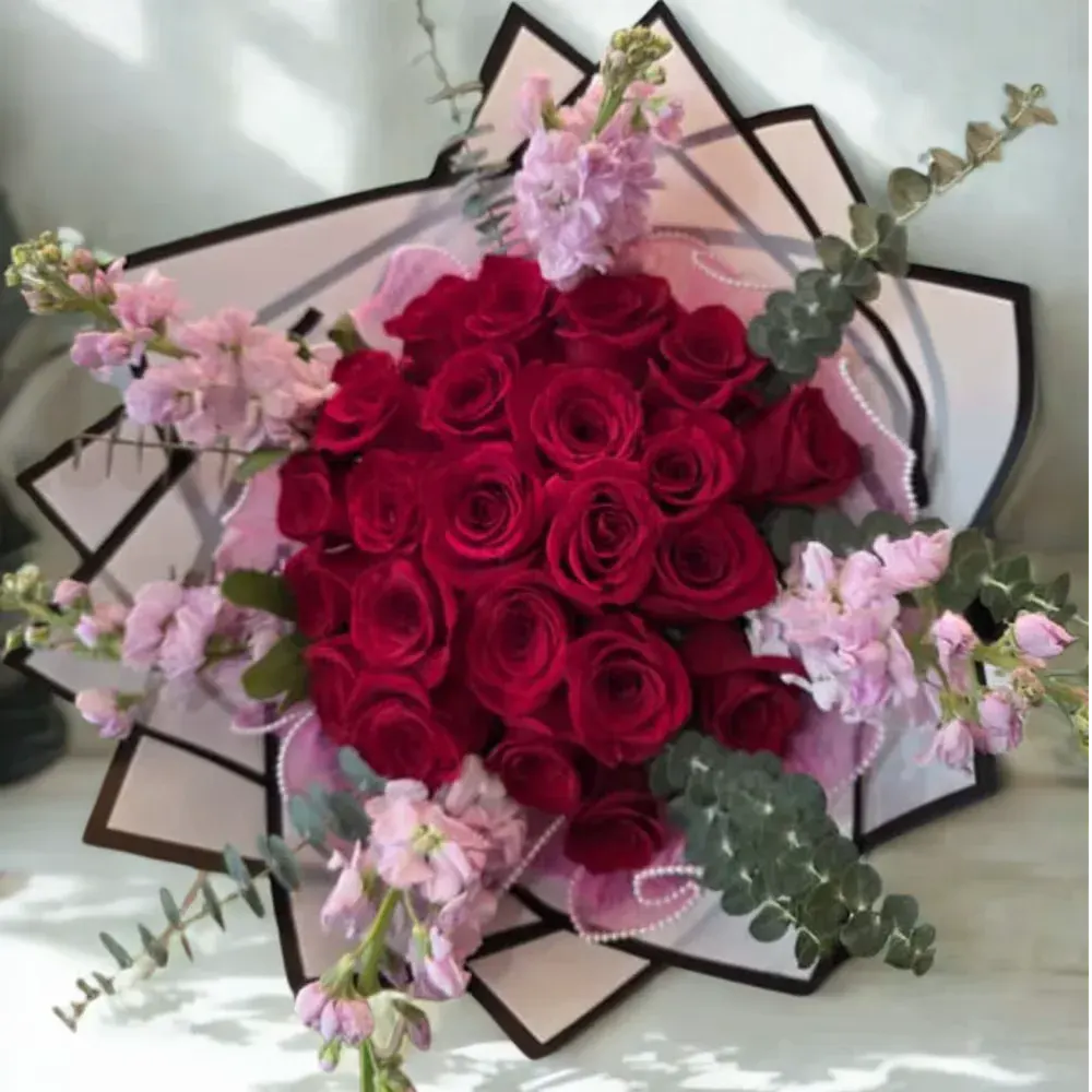 Buchon 24 Red Roses