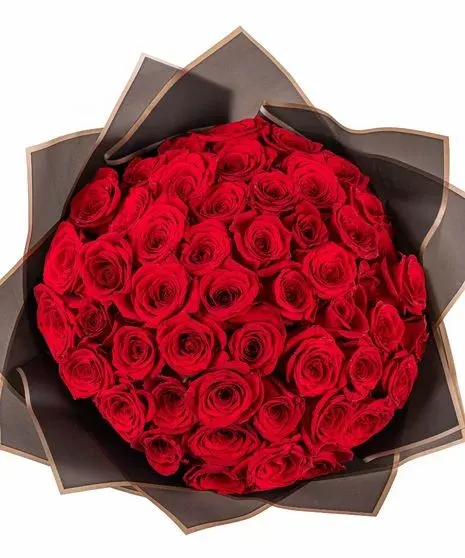 50 Red Rose Ramo Buchón