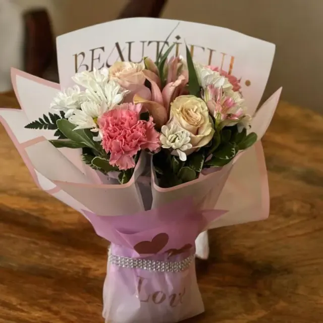 Whimiscal Wrap
