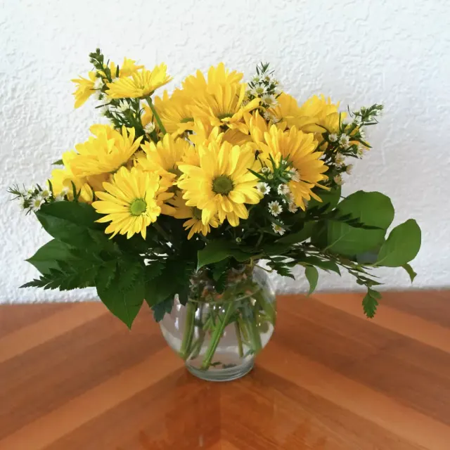 Sweet Thoughts in Yellow