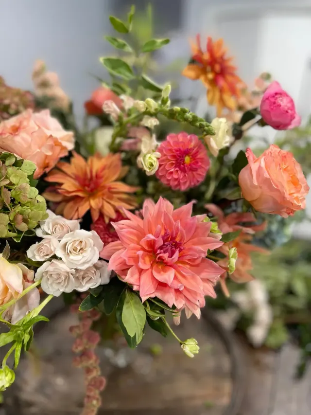 Local Dahlia Bouquet