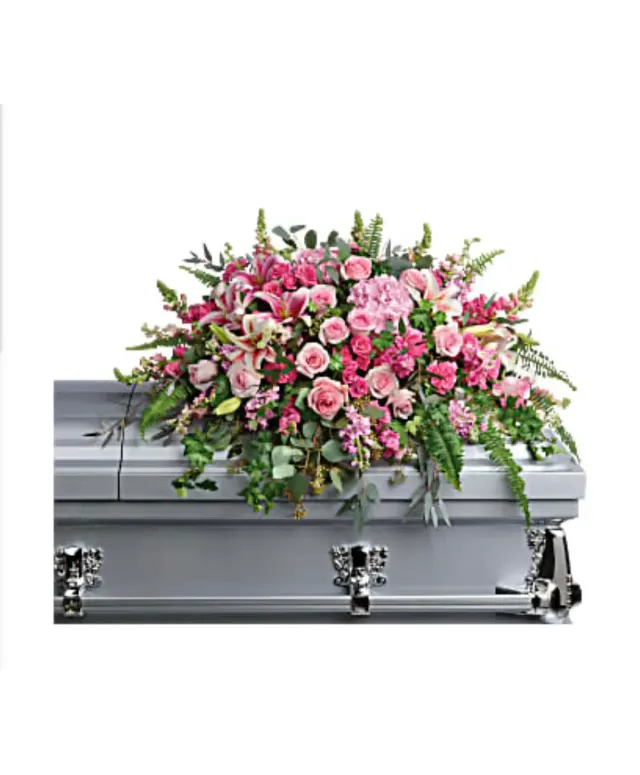 Beautiful Tribute Spray