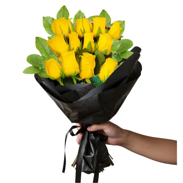 Classic Dozen Yellow Roses