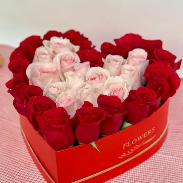 Heart rose box