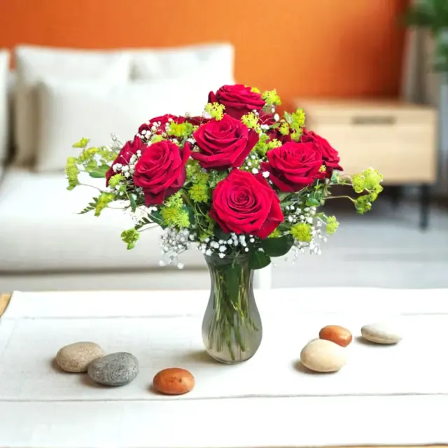 1 Dozen Red Roses