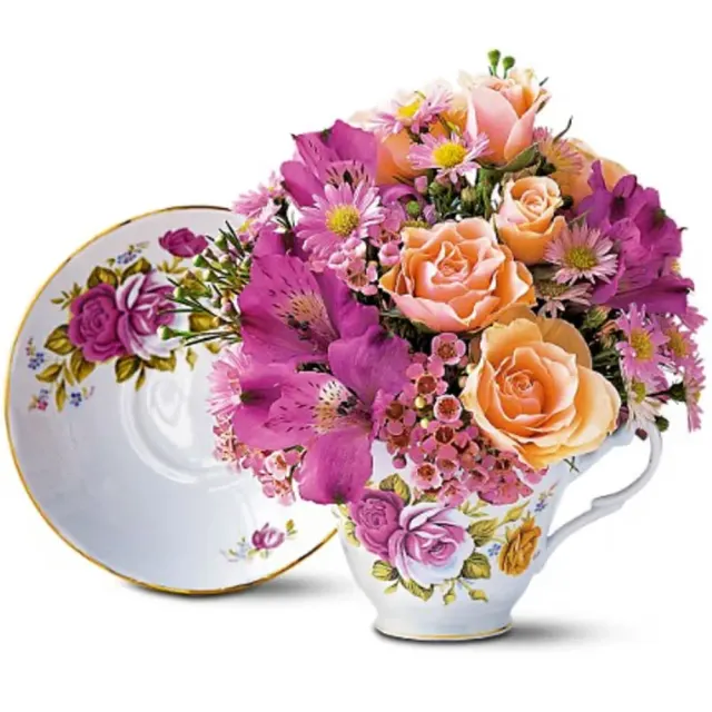 Pink Roses Teacup Bouquet