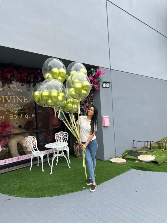 Ramo de Lujo con Globos Personalizados