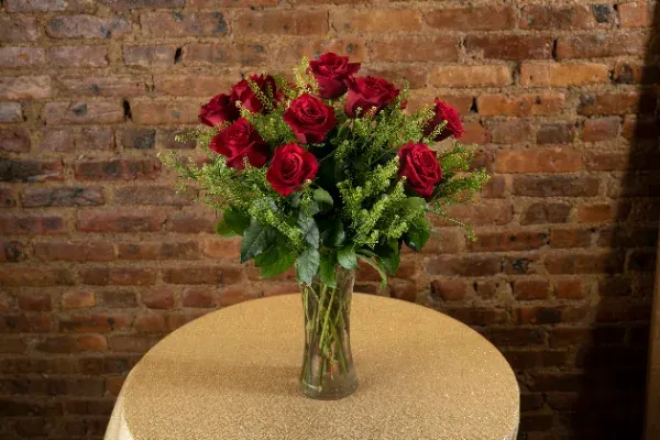 Classic Long Stem Red Roses