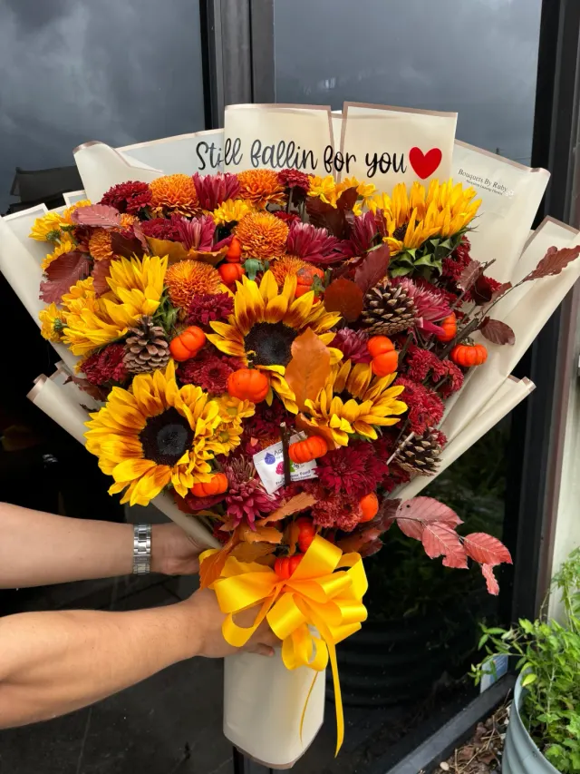 Large Deluxe Fall Mix for the One I Fell For