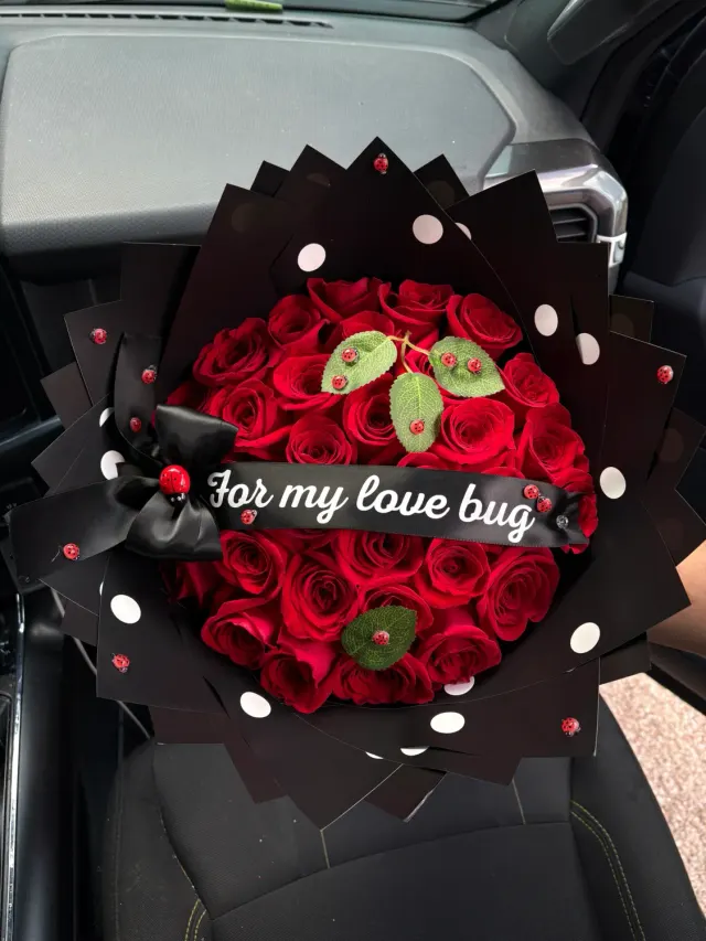 30 Roses for My Love Bug, Polka-Dot Wrapped