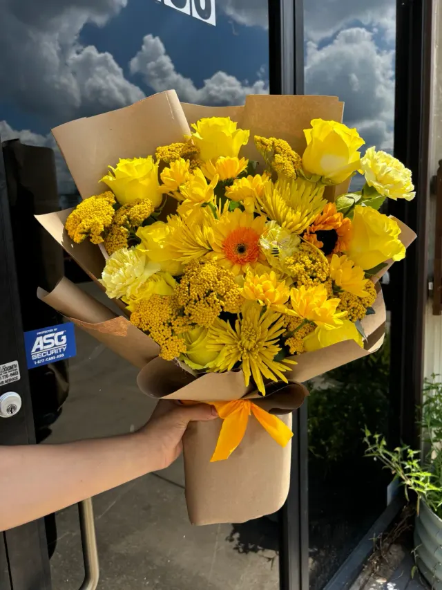 Yellow Korean-Style Love Flowers