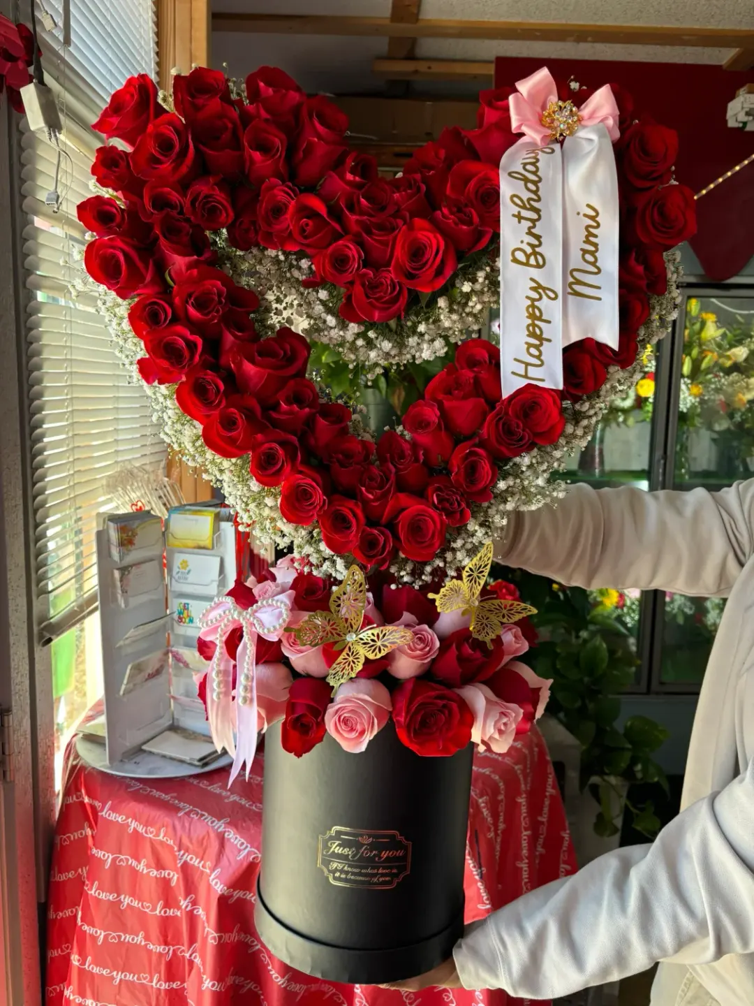 125 Roses Double-Tier Rose Garden