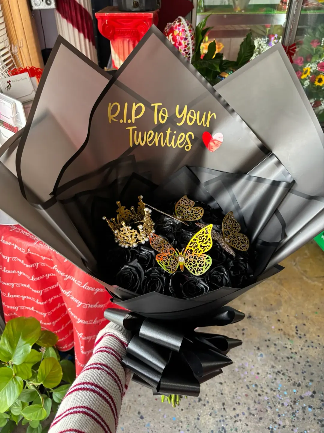 24 Black Roses Midnight Love