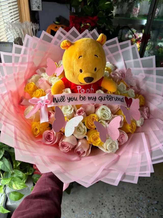 50 Roses Winnie the Pooh Love