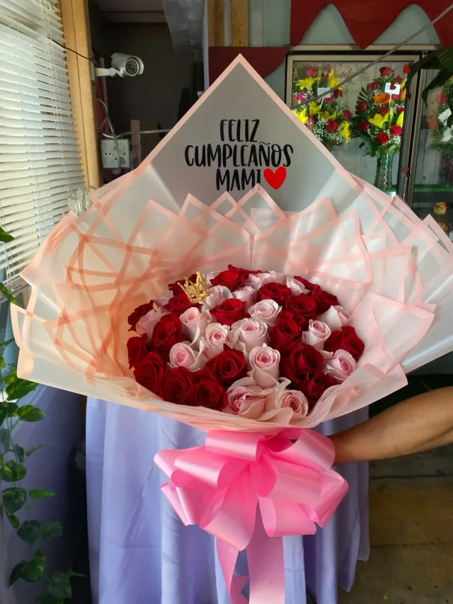 36 Pink and Red Roses