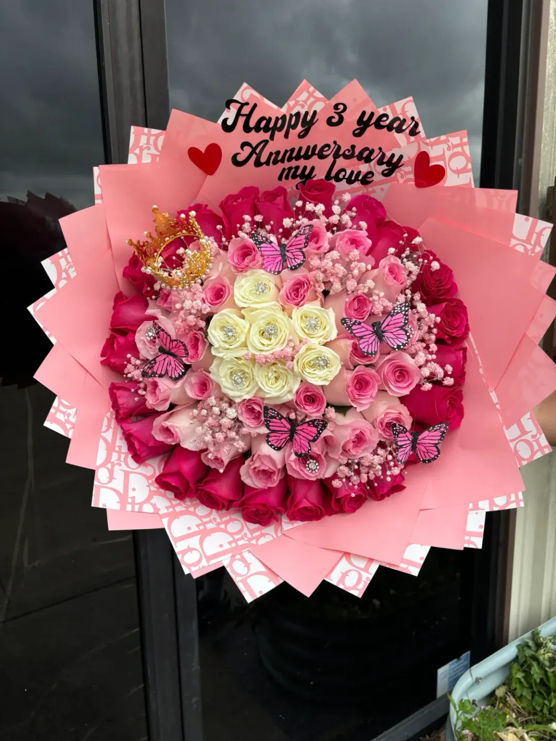 50 Roses in Barbie Pink Shades