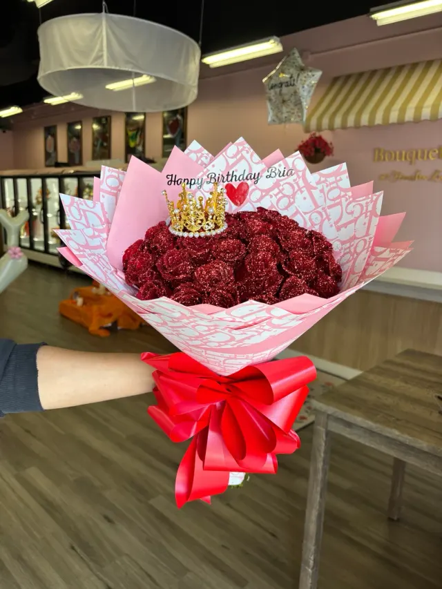 24 Roses with Glitter