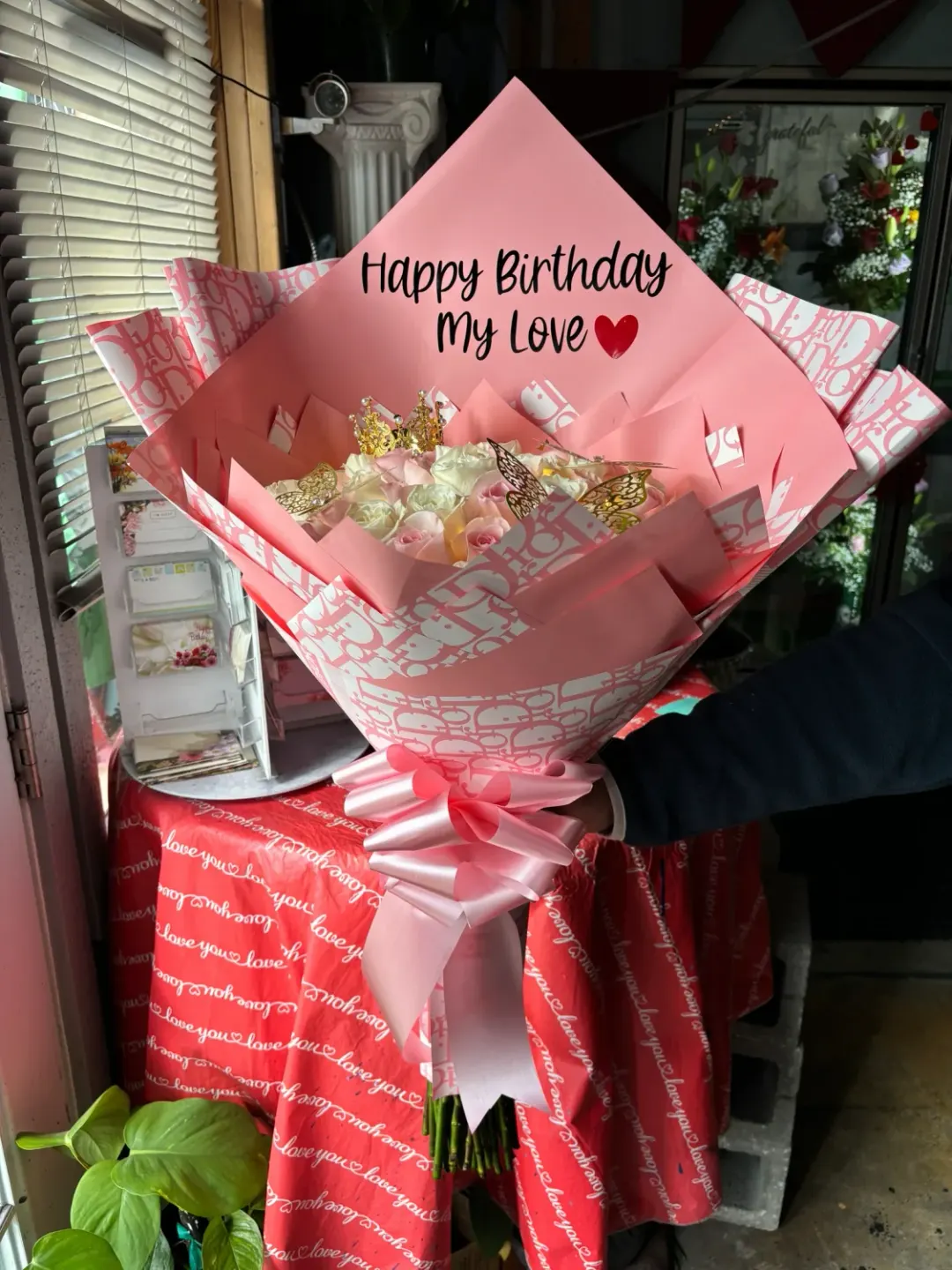50 Roses You Make My Heart Light Up