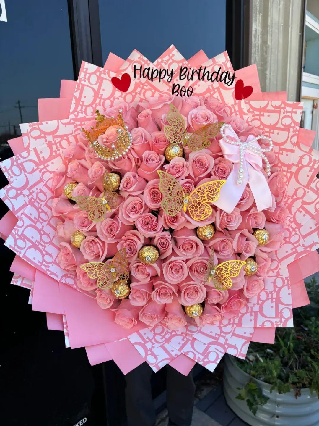 75 Pink Roses Deluxe with Chocolate