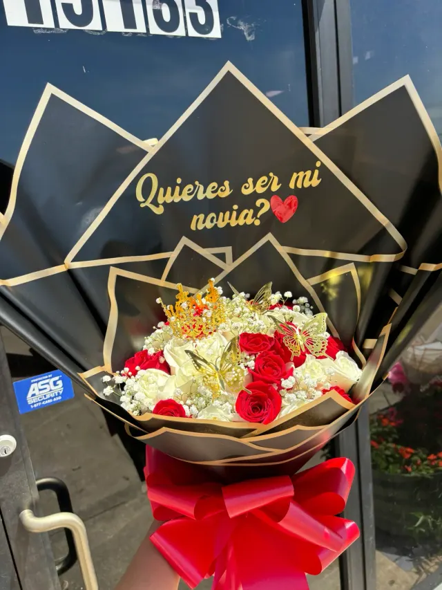 24 Red and White Roses with a Crown
